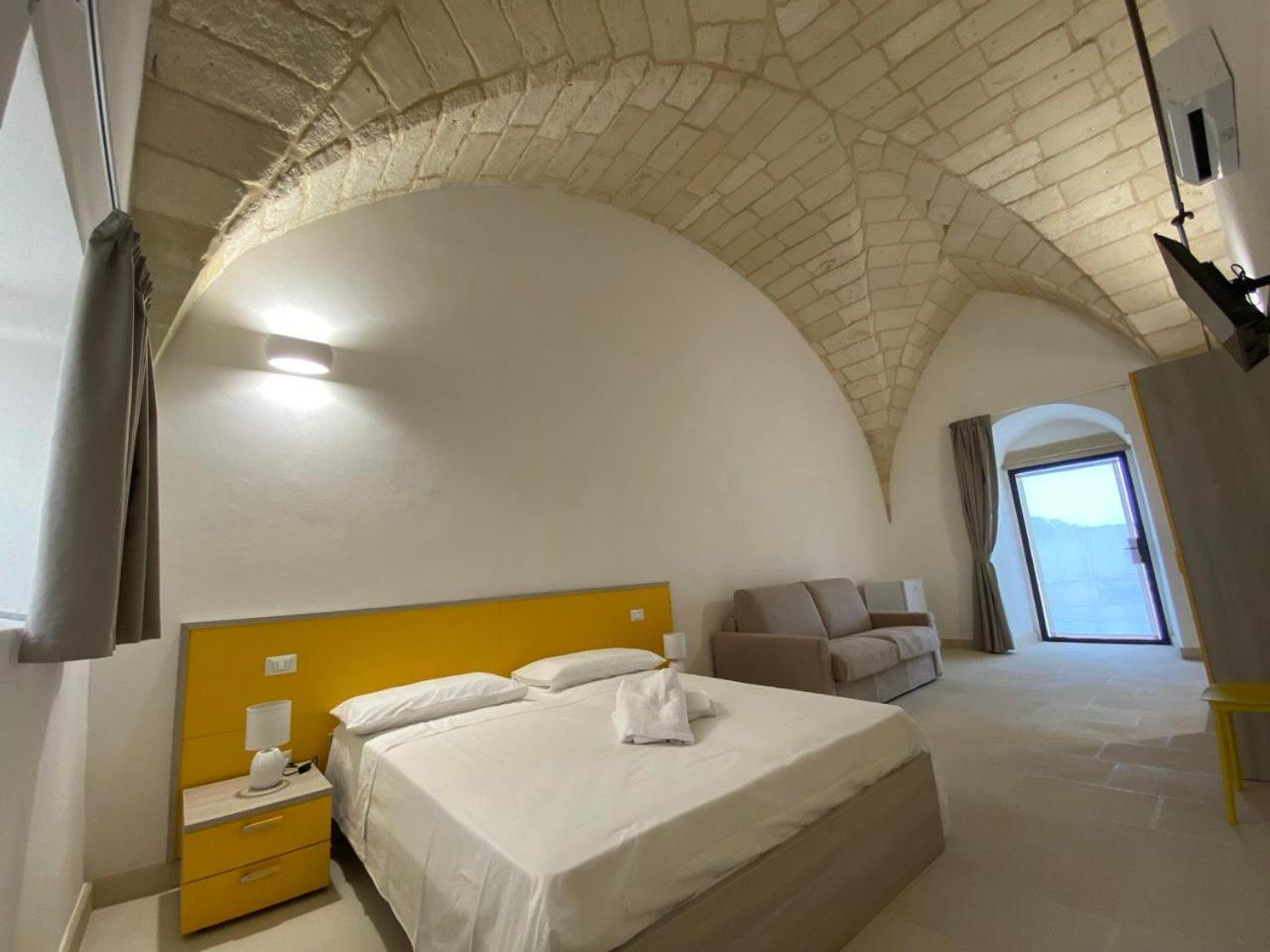Agriturismo Masseria Sbotta Sant'Andrea  Buitenkant foto